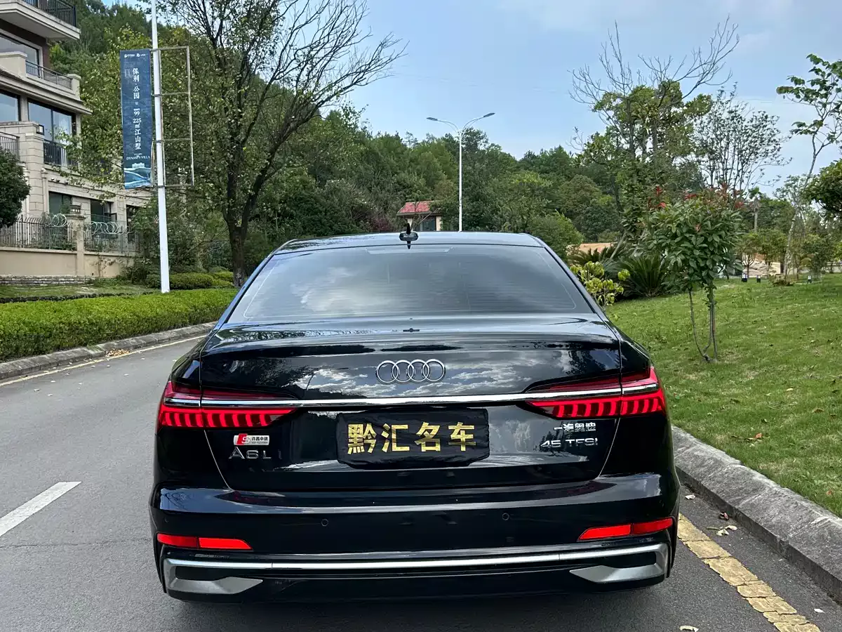 Audi A6L 2024 45 TFSI Premium Dynamic фото 5