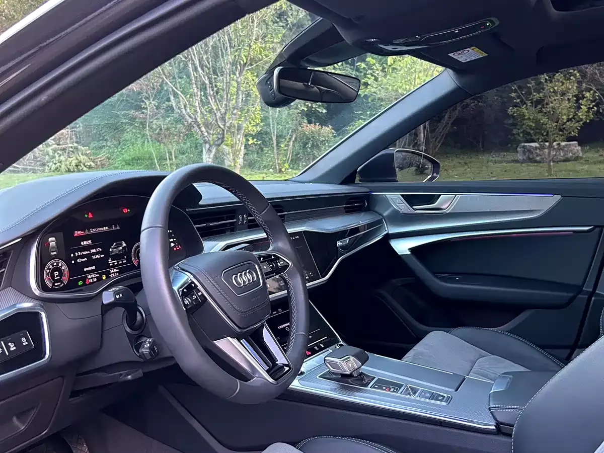 Audi A6L 2024 45 TFSI Premium Dynamic фото 7