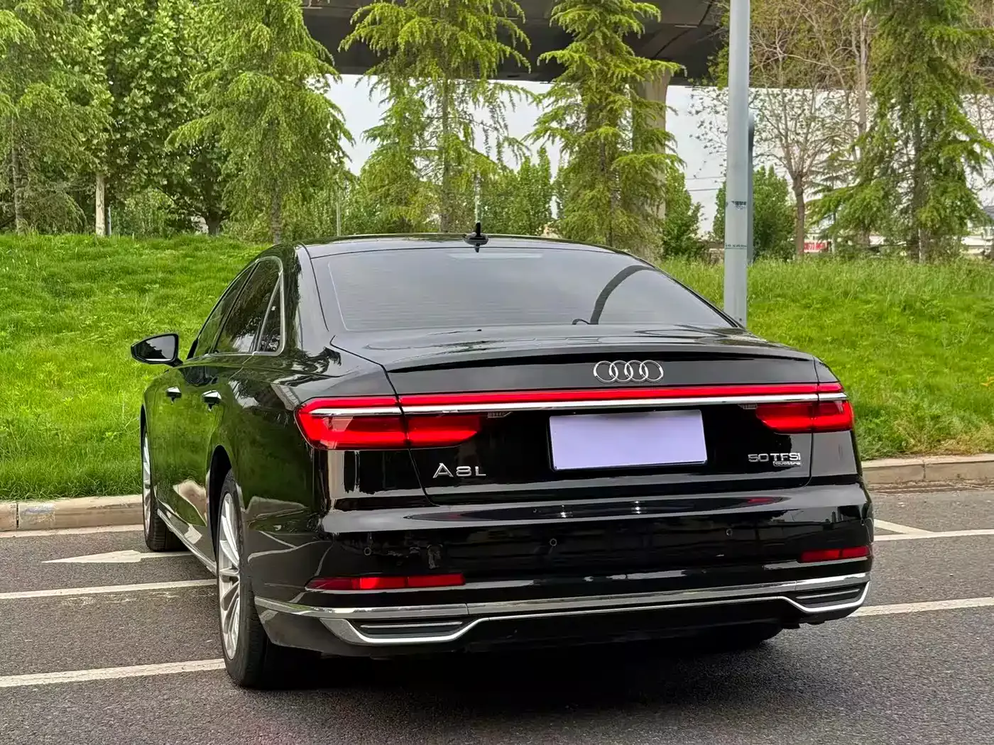 Audi A8 2021 A8L 50 TFSI quattro Comfort фото 4