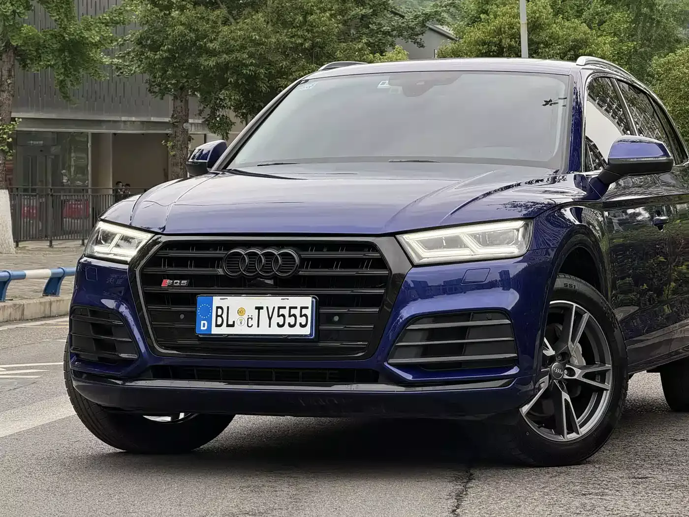 Audi Q5L 2020 40 TFSI Prestige Fashion фото 2