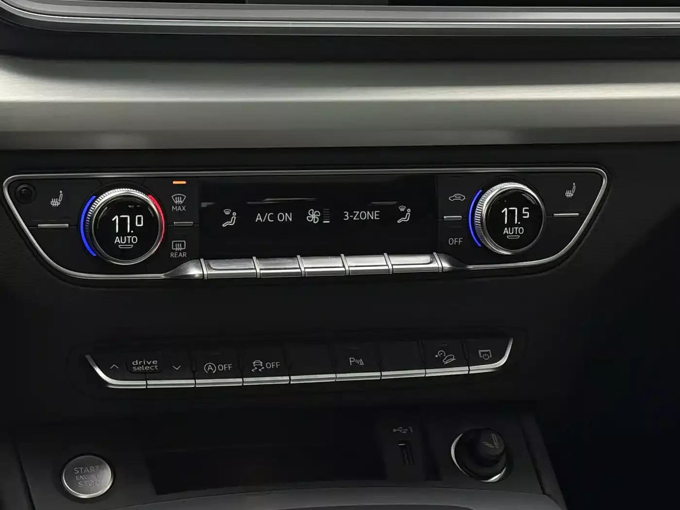 Audi Q5L 2020 40 TFSI Prestige Fashion фото 25