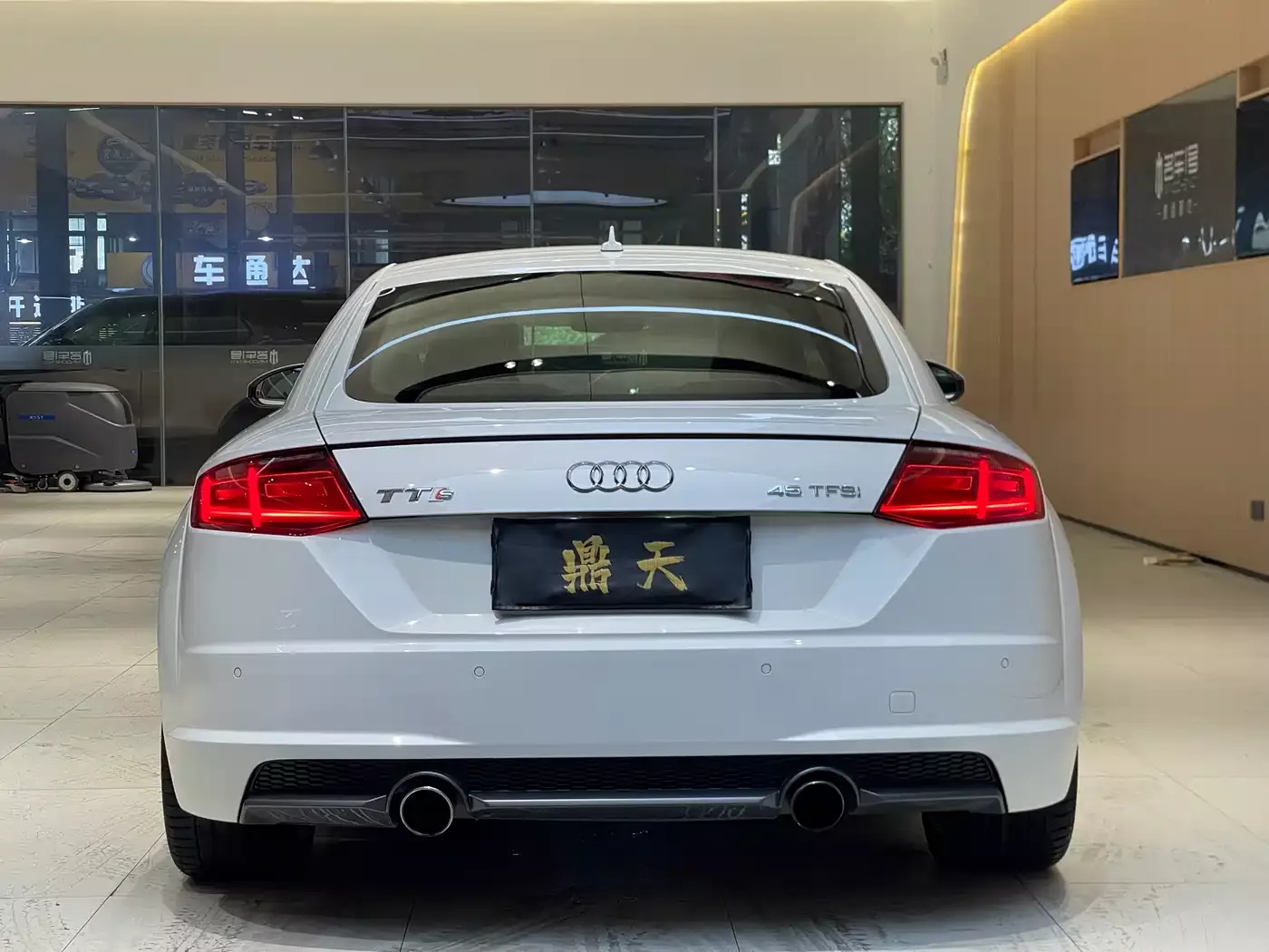 Audi TT 2017 TT Coupe 45 TFSI фото 3