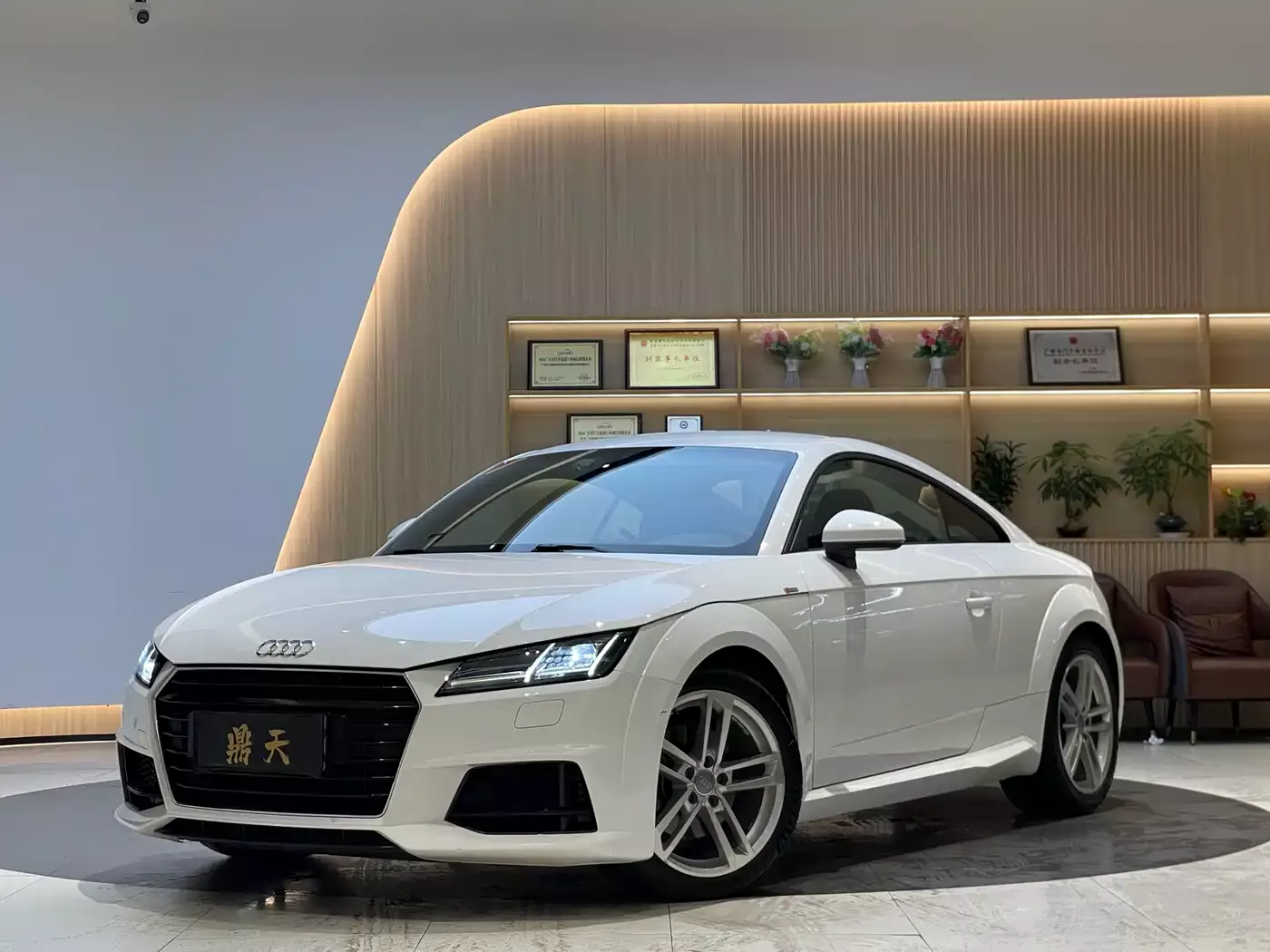 Audi TT 2017 TT Coupe 45 TFSI фото 4