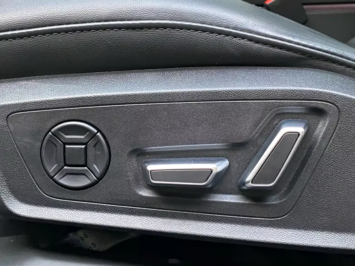 Audi A6L 2024 45 TFSI Premium Dynamic фото 21