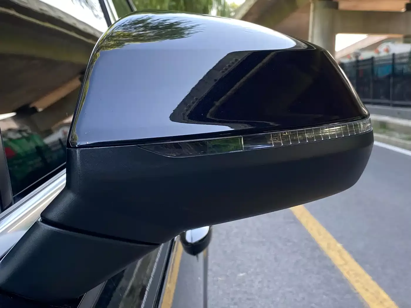 Audi Q7 New Energy 2019 55 e-tron фото 12