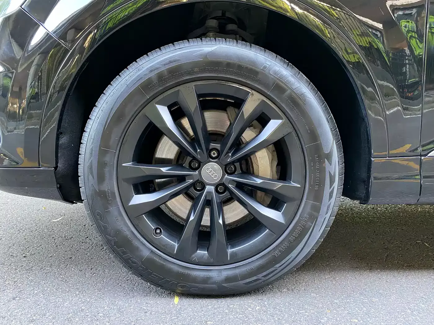 Audi Q7 New Energy 2019 55 e-tron фото 13