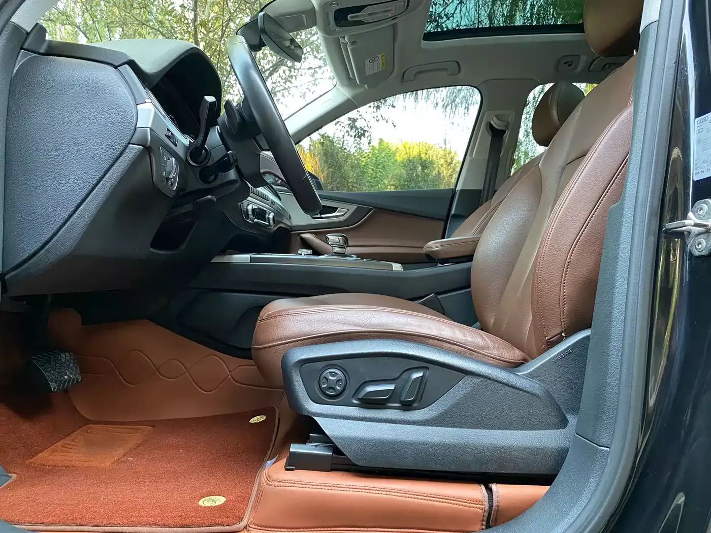 Audi Q7 New Energy 2019 55 e-tron фото 14