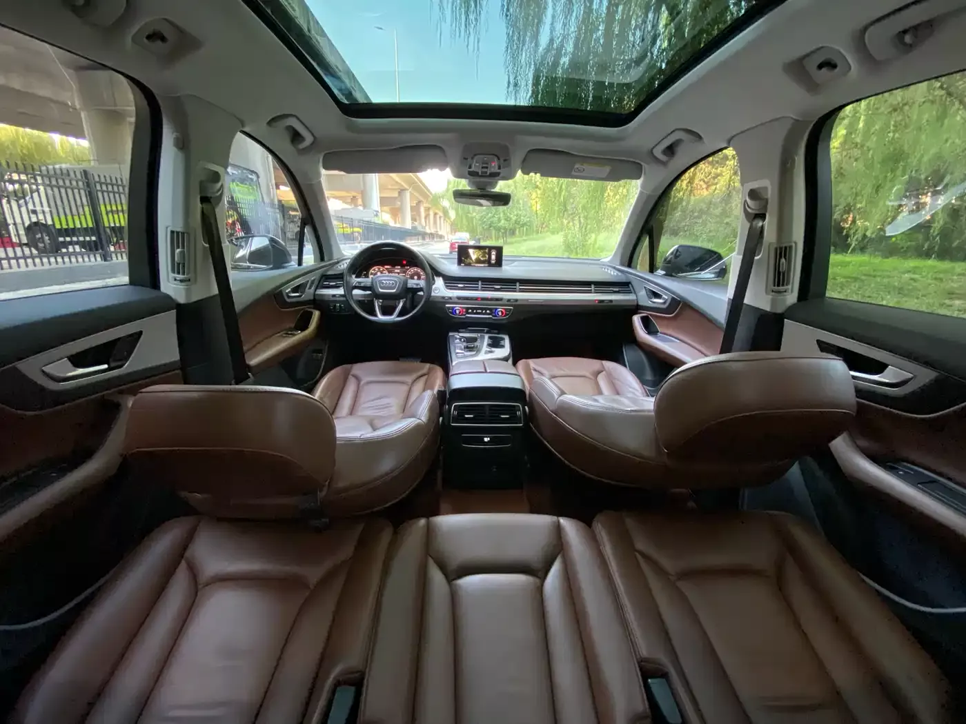 Audi Q7 New Energy 2019 55 e-tron фото 25