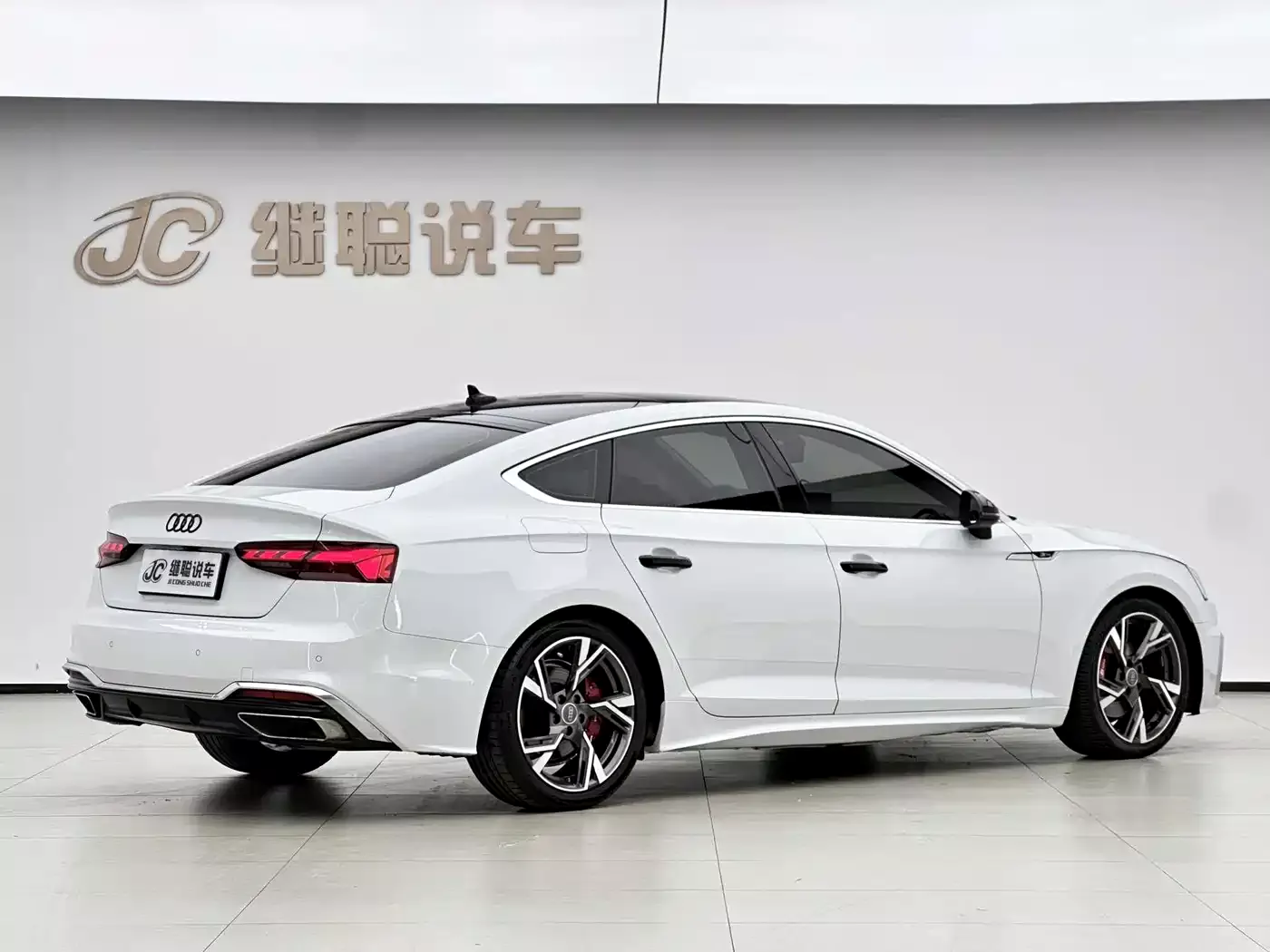 Audi A5 (Import) 2021 Sportback 40 TFSI Fashion Dynamic фото 5