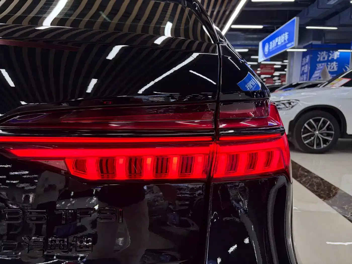 Audi A6 (Import) 2020 allroad quattro Explorer 55 TFSI Premium Off-Road фото 18