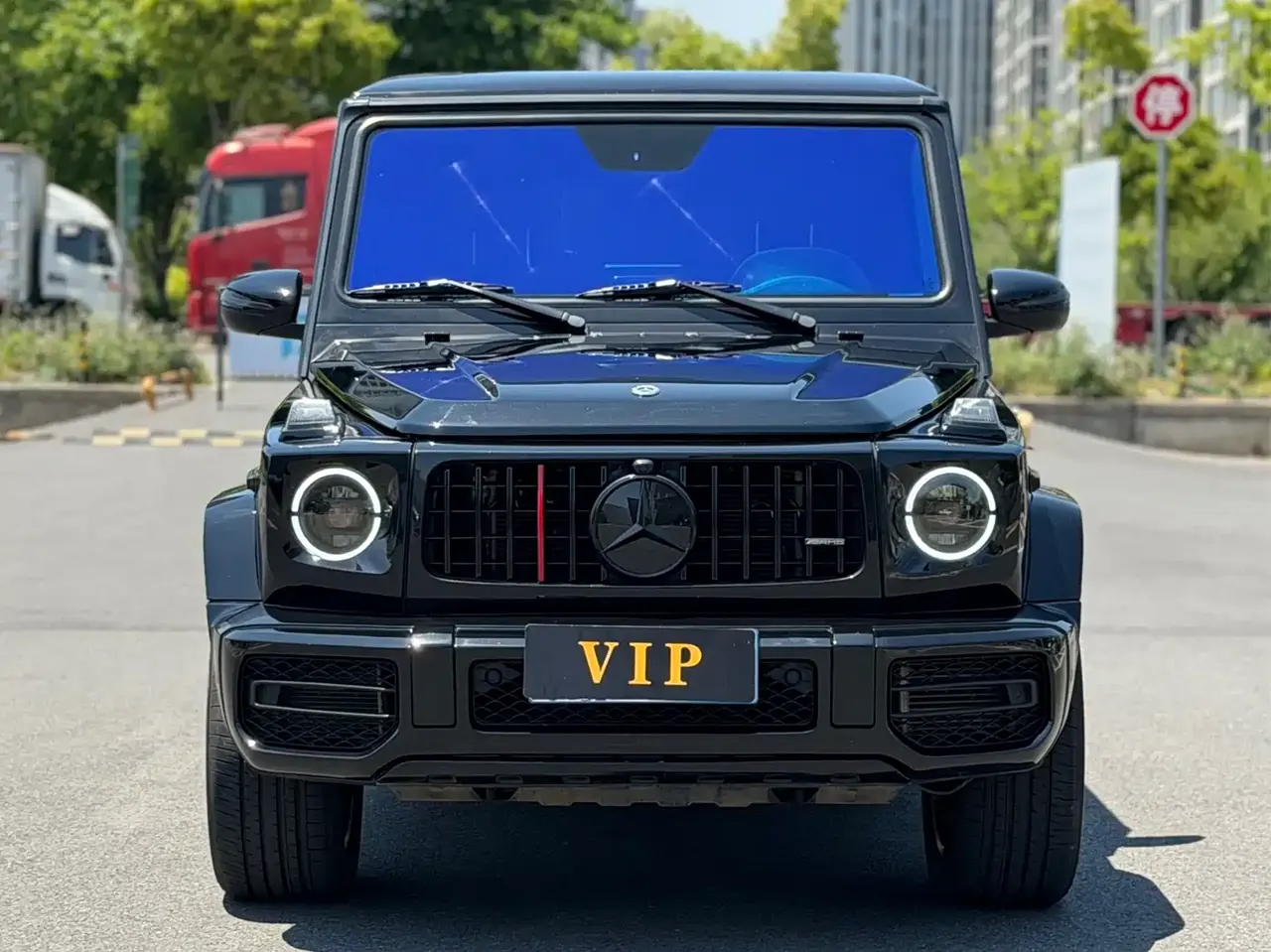 Mercedes-Benz G-Class 2018 G 500 designo Masterpiece Collector's Edition фото 2