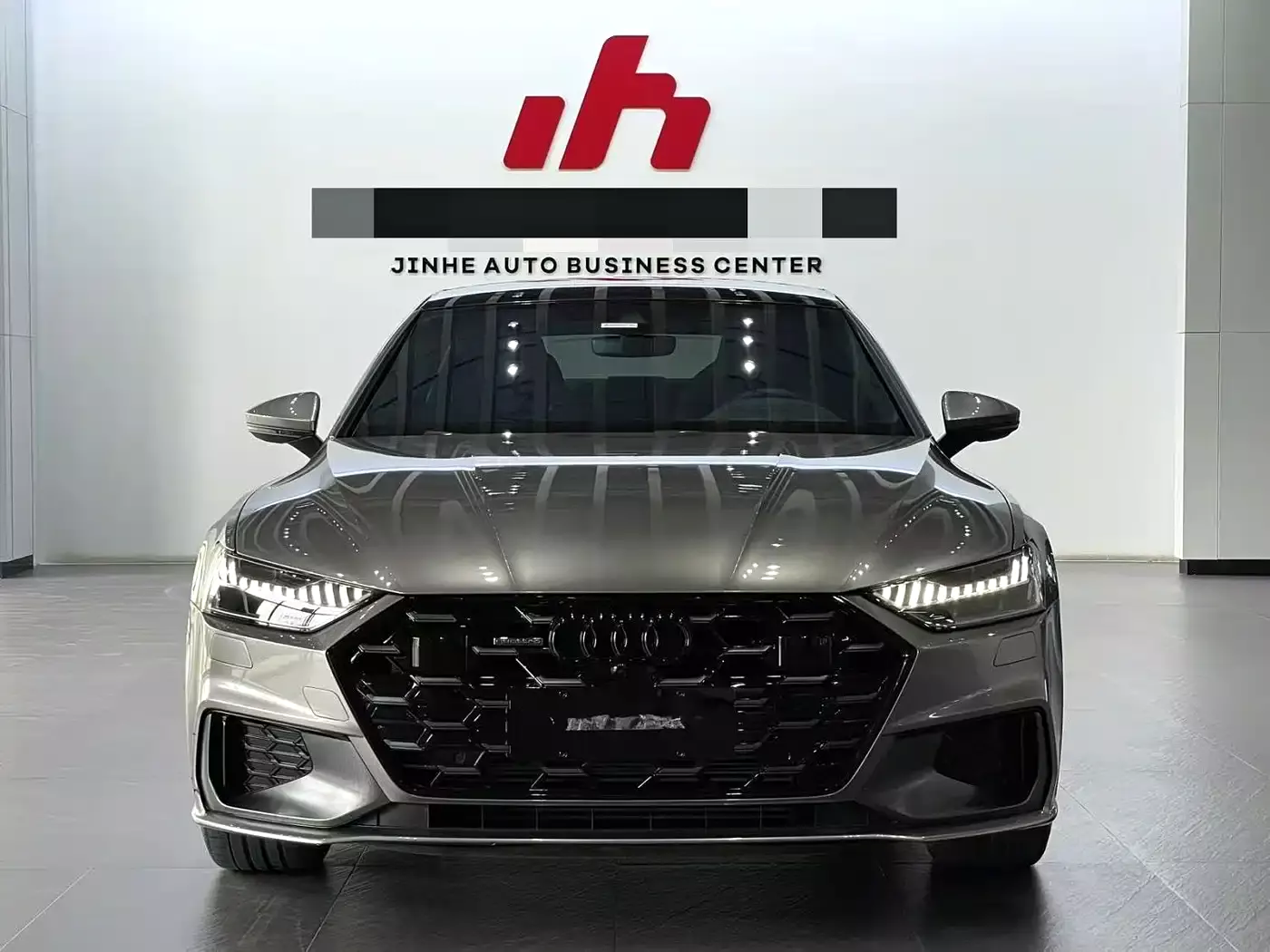 Audi A7L 2024 45 TFSI quattro S-line Black Warrior Edition фото 3