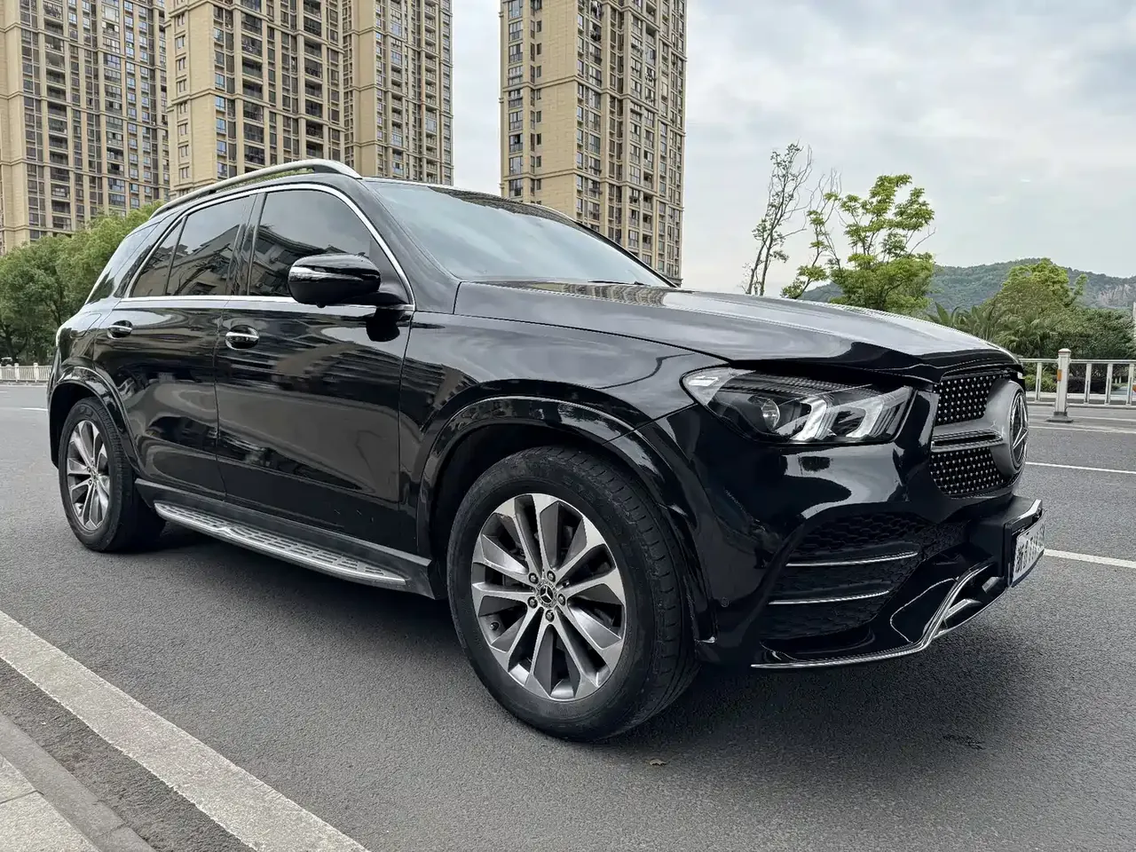 Mercedes-Benz GLE 2022 Facelift GLE 350 4MATIC Fashion фото 2