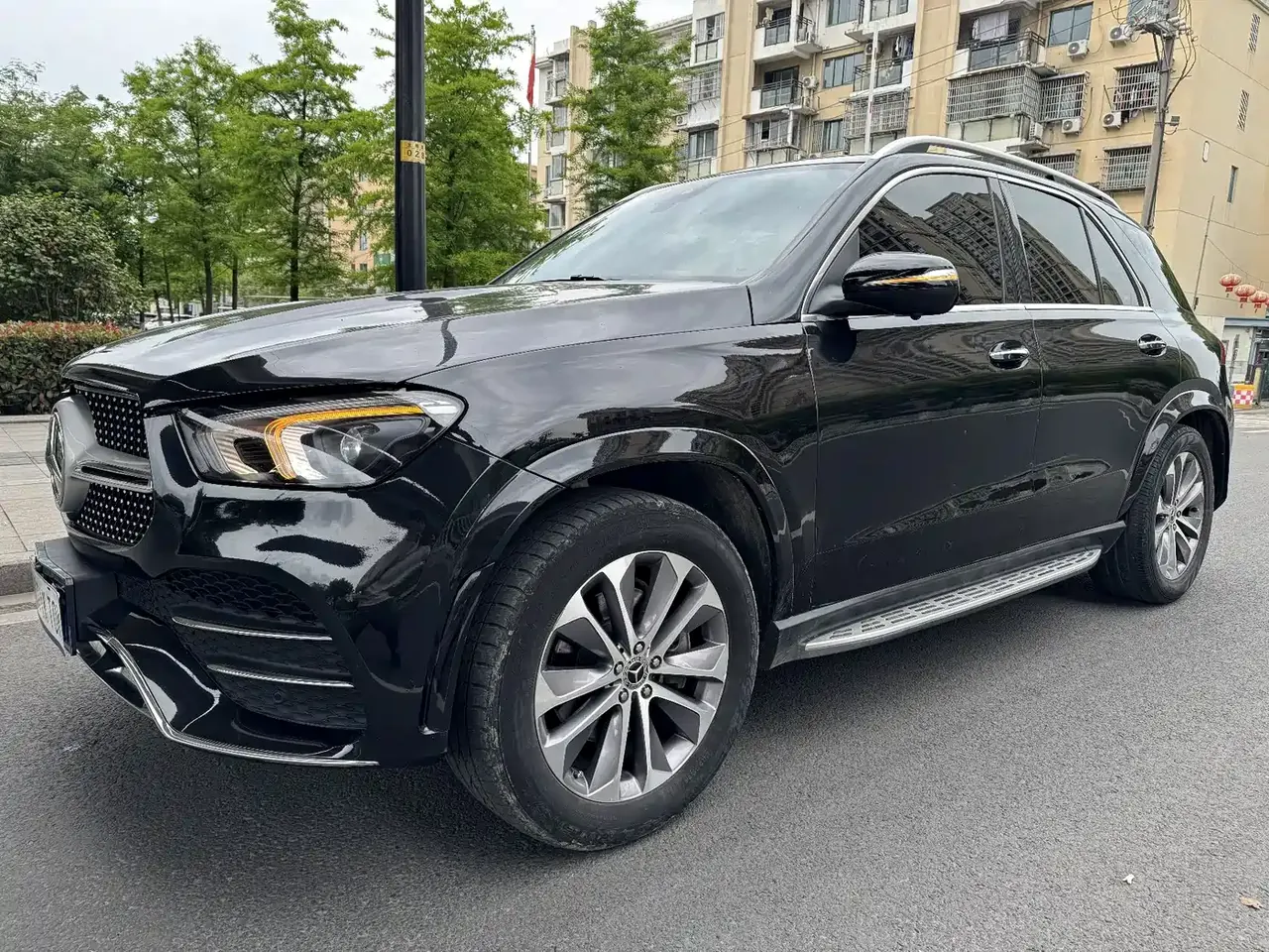 Mercedes-Benz GLE 2022 Facelift GLE 350 4MATIC Fashion фото 3