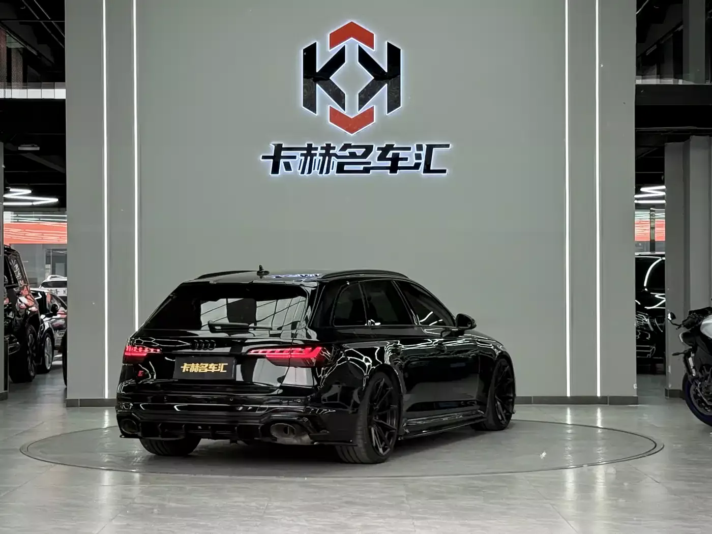 Audi RS 4 2024 RS4 Avant Ignition Edition фото 6