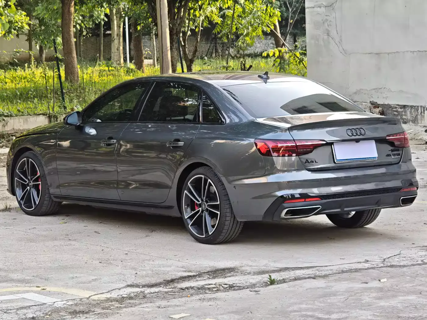 Audi A4L 2024 45 TFSI quattro Premium Dynamic фото 7