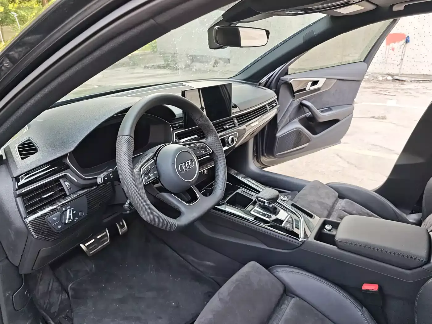 Audi A4L 2024 45 TFSI quattro Premium Dynamic фото 14