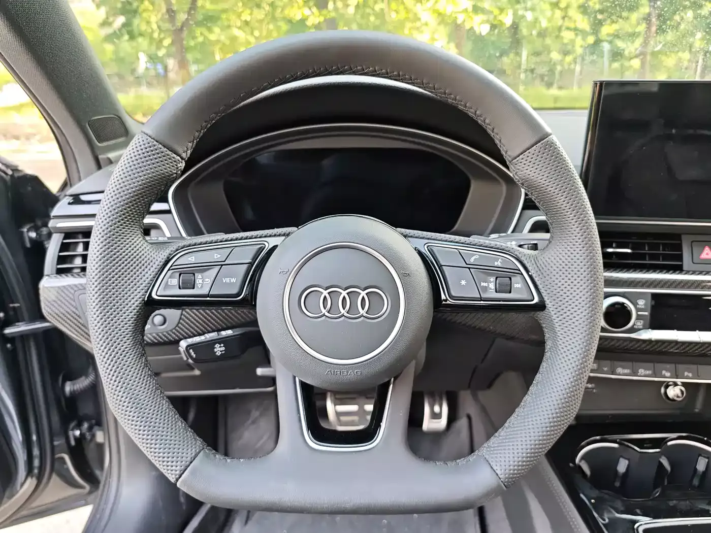Audi A4L 2024 45 TFSI quattro Premium Dynamic фото 17