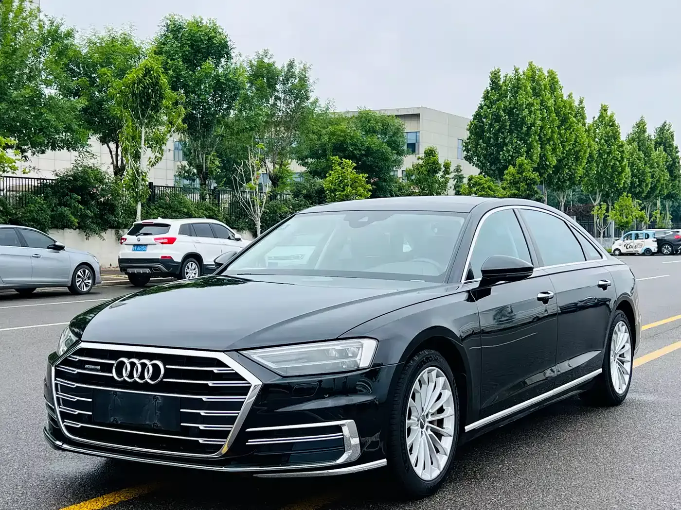 Audi A8 2018 A8L 55 TFSI quattro Launch Elite