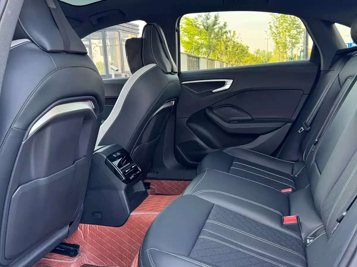 Audi A5L 2026 2.0T Sport Edition фото 6