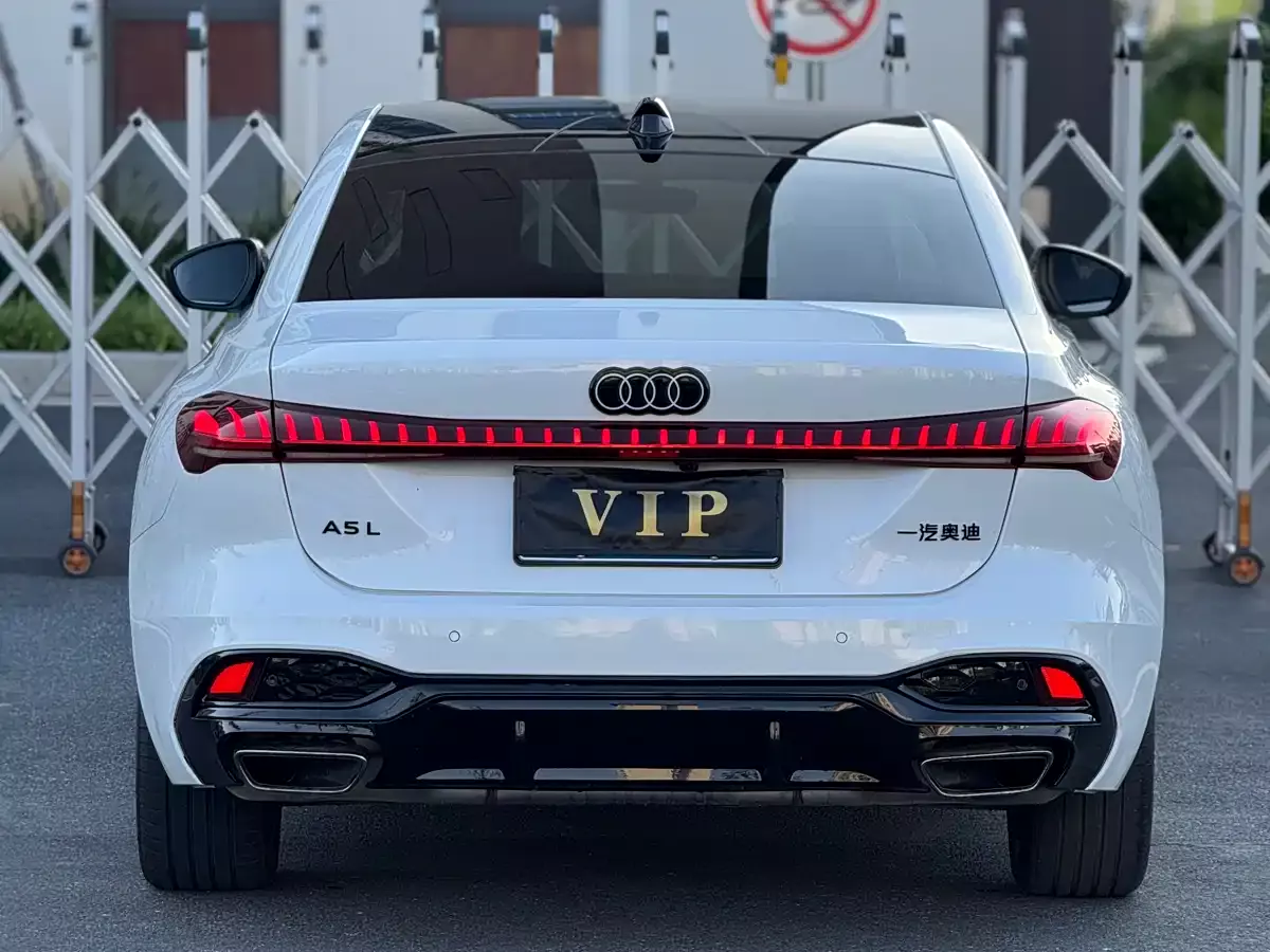 Audi A5L 2026 2.0T Sport Edition фото 17
