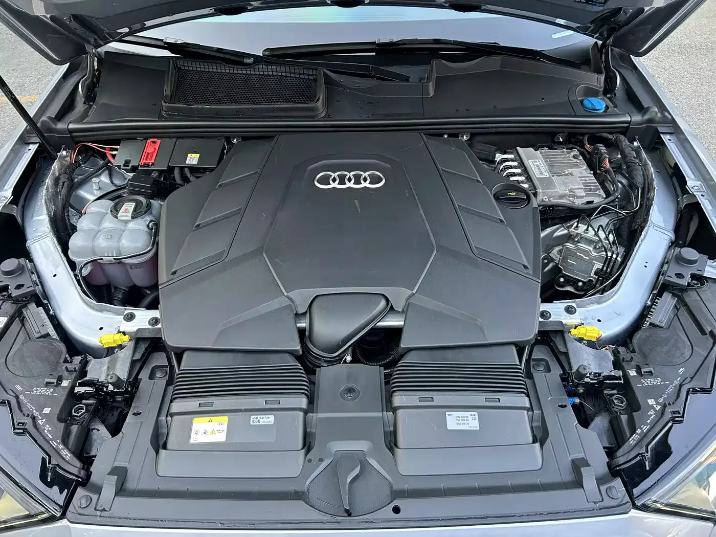 Audi Q7 2022 55 TFSI quattro S line Sport фото 5