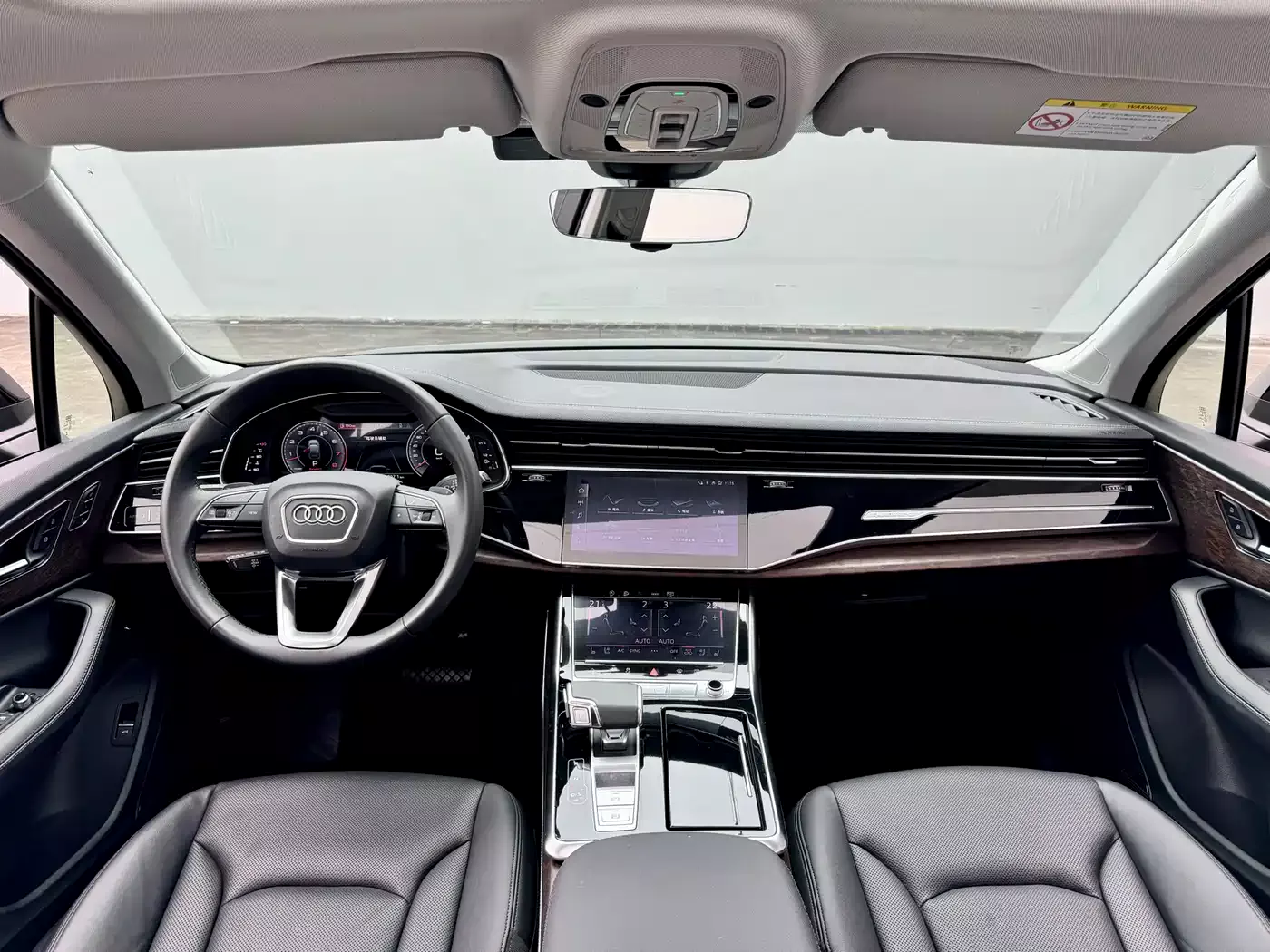 Audi Q7 2023 55 TFSI quattro S line Sport фото 14