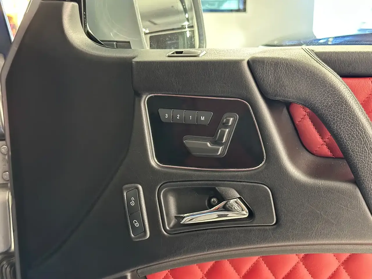 Mercedes-Benz G-Class 2017 G 500 фото 14