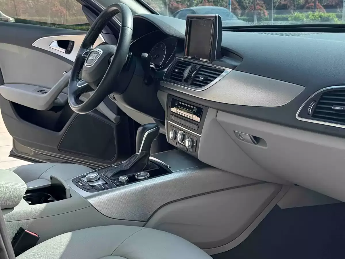 Audi A6L 2016 TFSI Technology фото 8