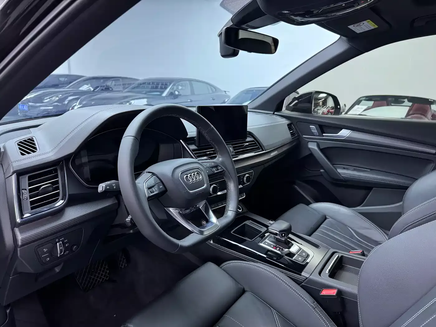 Audi Q5L 2023 40T Luxury Dynamic фото 4