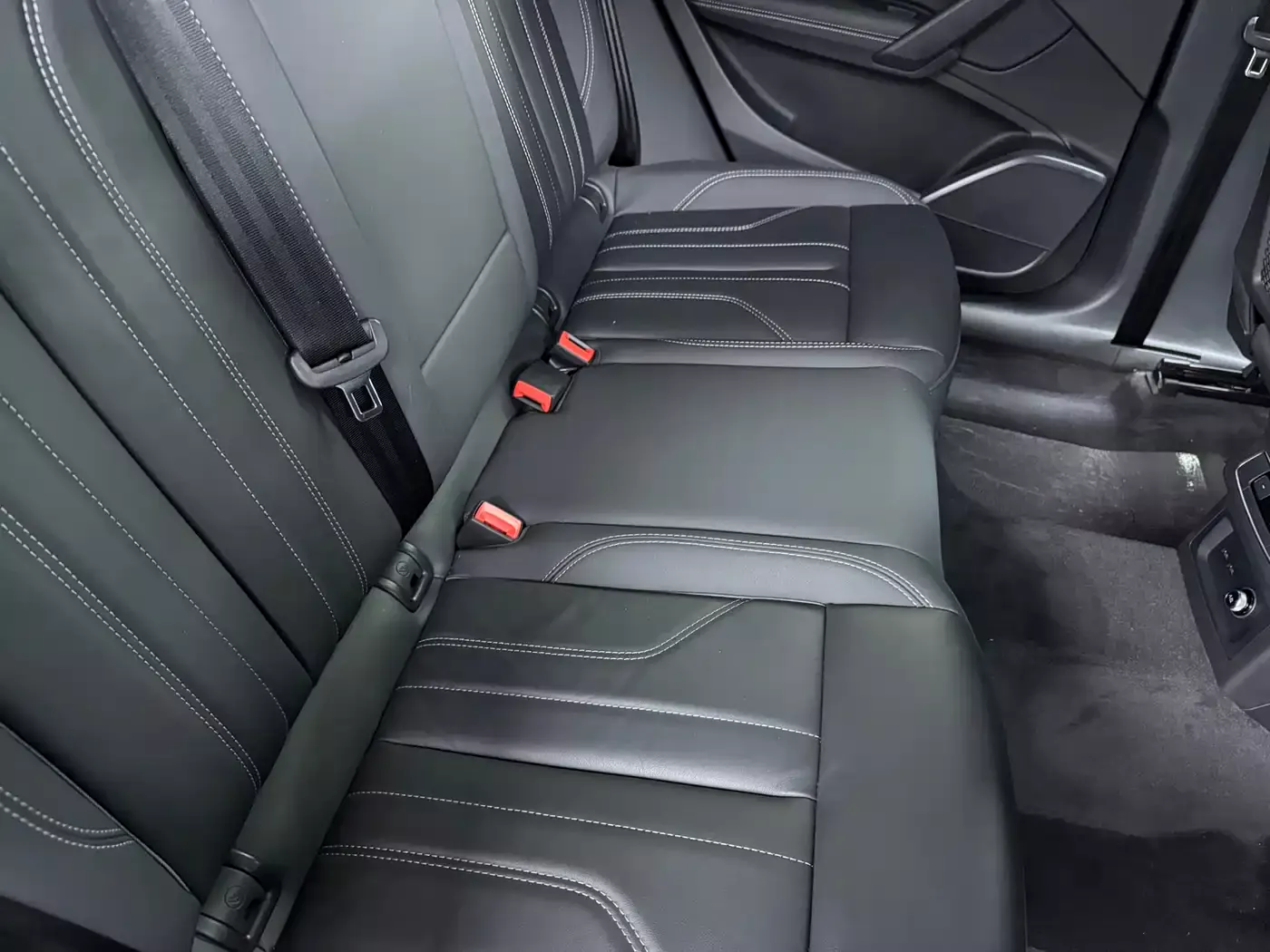 Audi Q5L 2023 40T Luxury Dynamic фото 17