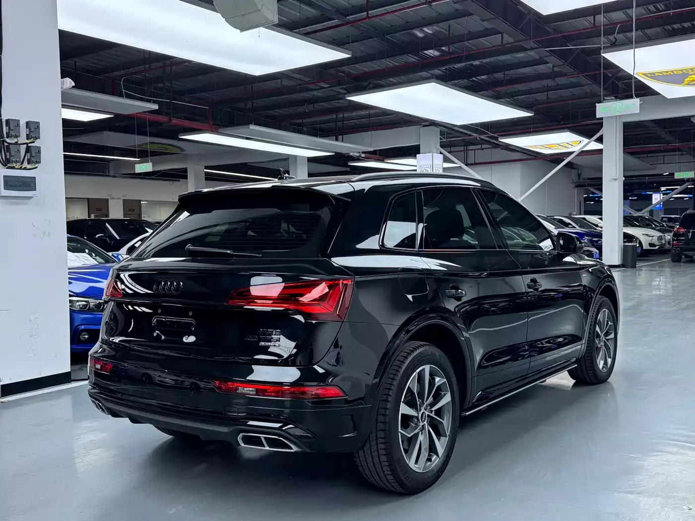 Audi Q5L 2023 40T Luxury Dynamic фото 19