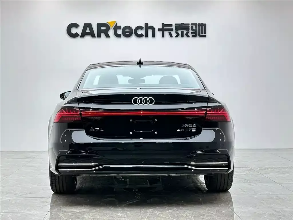 Audi A7L 2024 45 TFSI Luxury фото 4