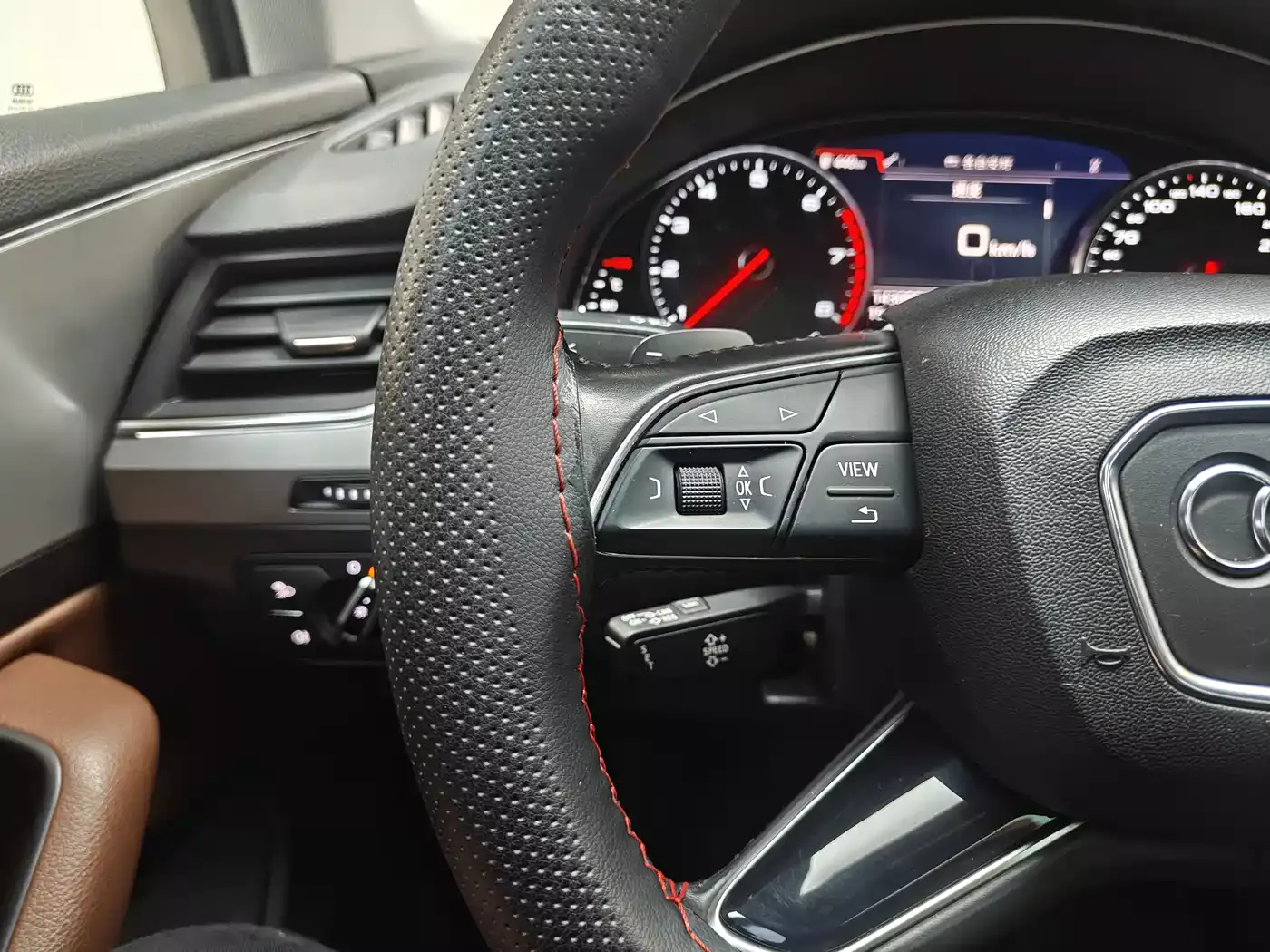 Audi Q7 2016 45 TFSI Technology фото 8