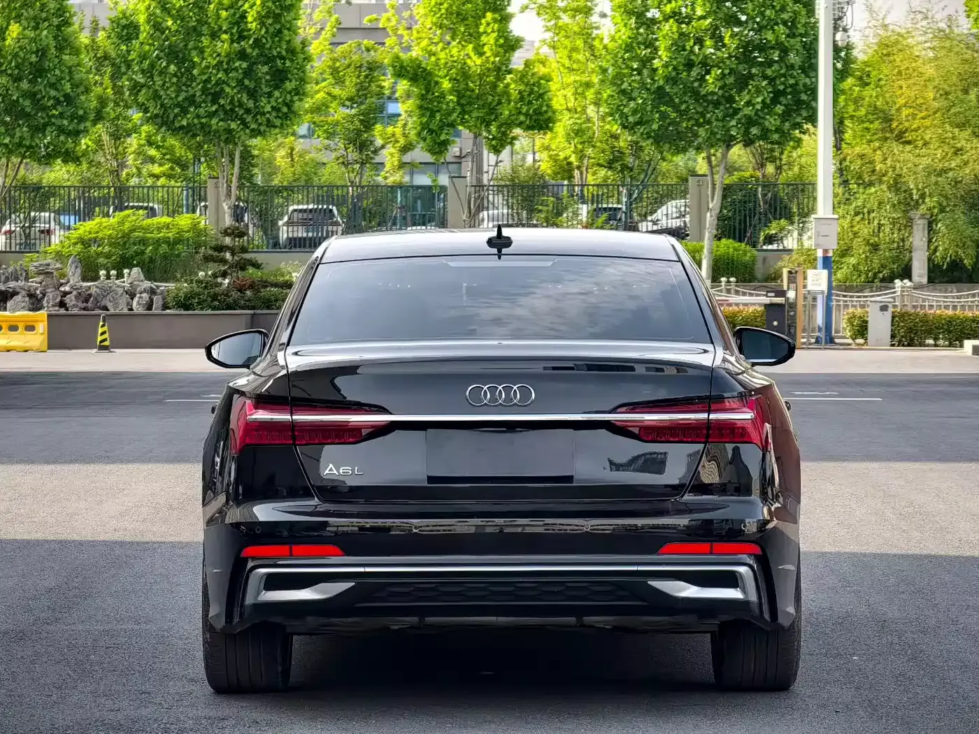 Audi A6L 2025 Model Year Facelift 45 TFSI quattro Exclusive Sport фото 6
