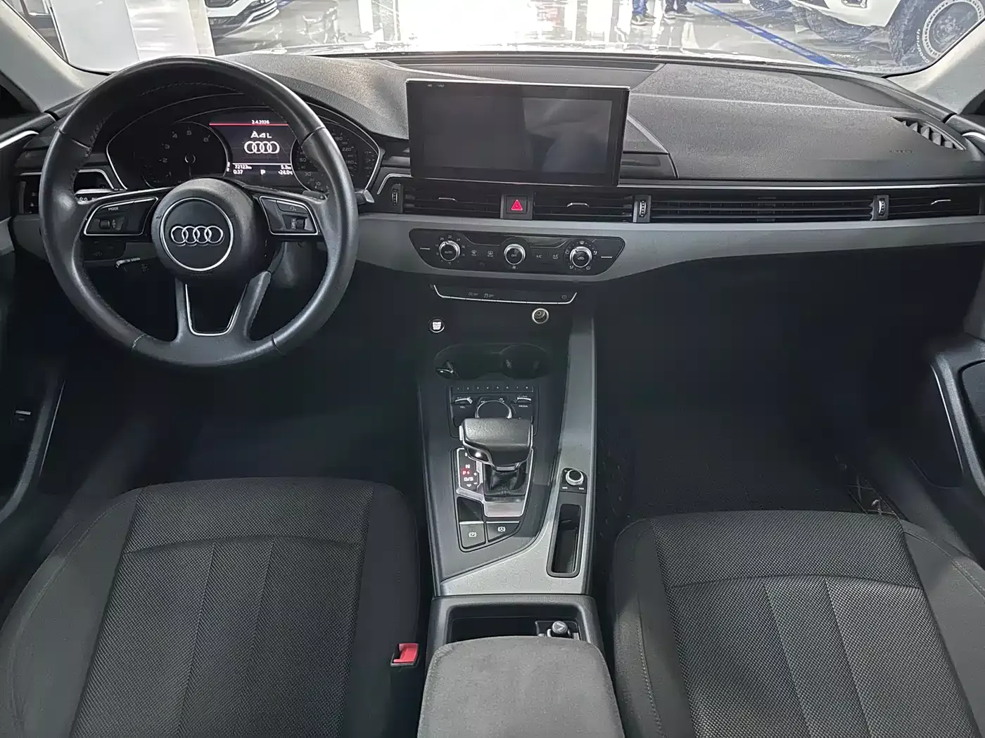 Audi A4L 2018 30th Anniversary 30 TFSI Progressive фото 4