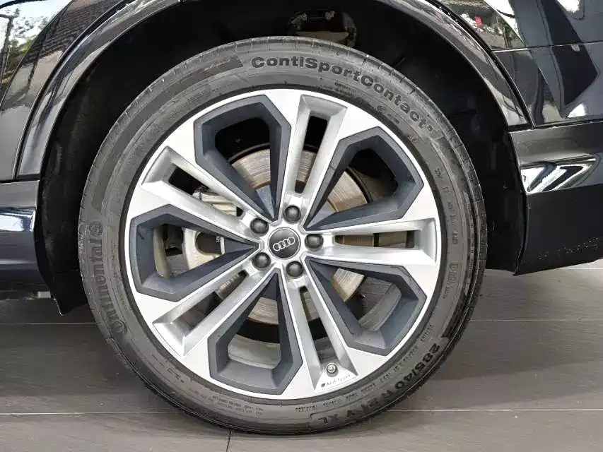 Audi Q7 2020 55 TFSI quattro S line Premium фото 16