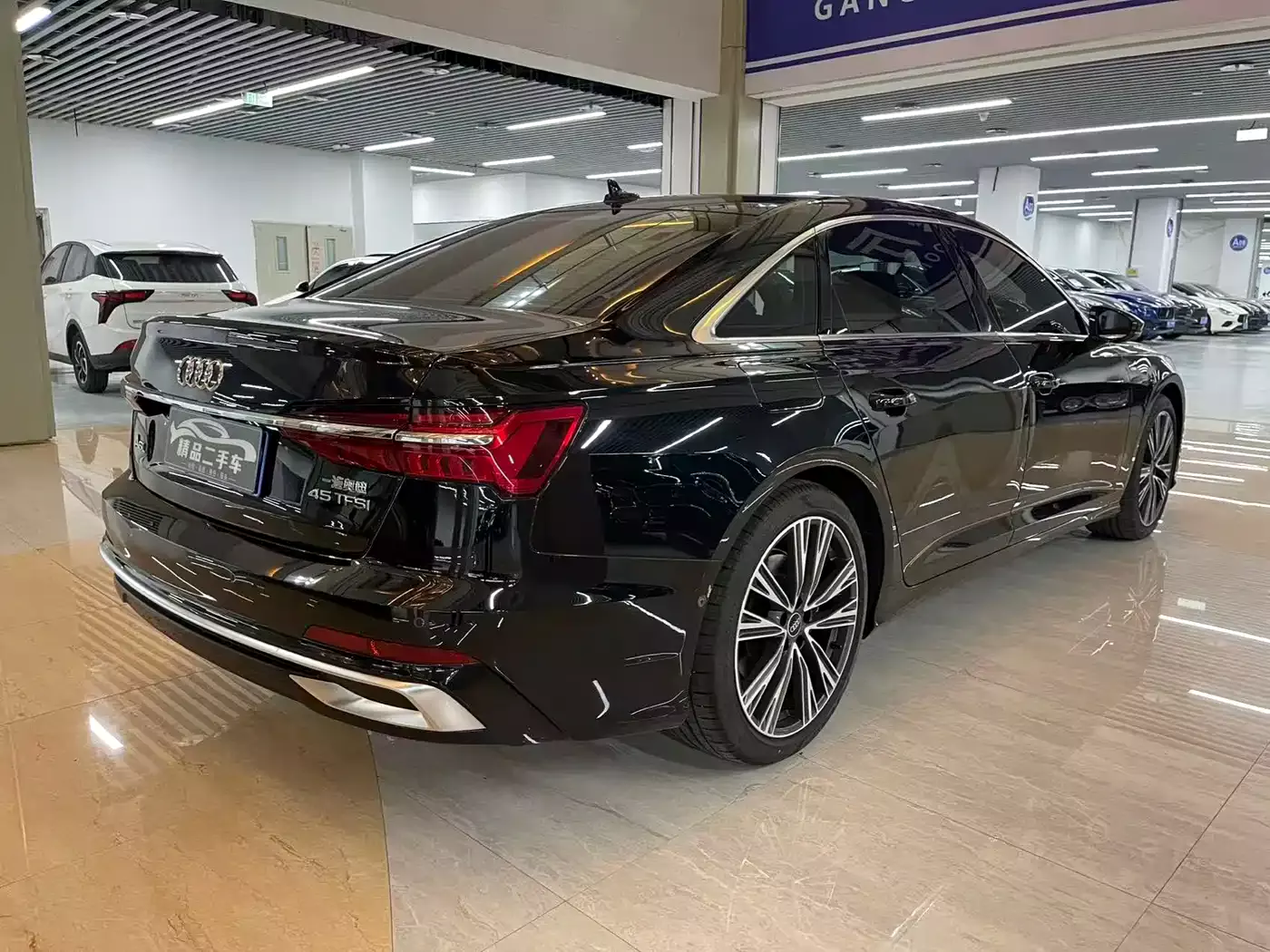 Audi A6L 2025 45 TFSI Premium Sport фото 19