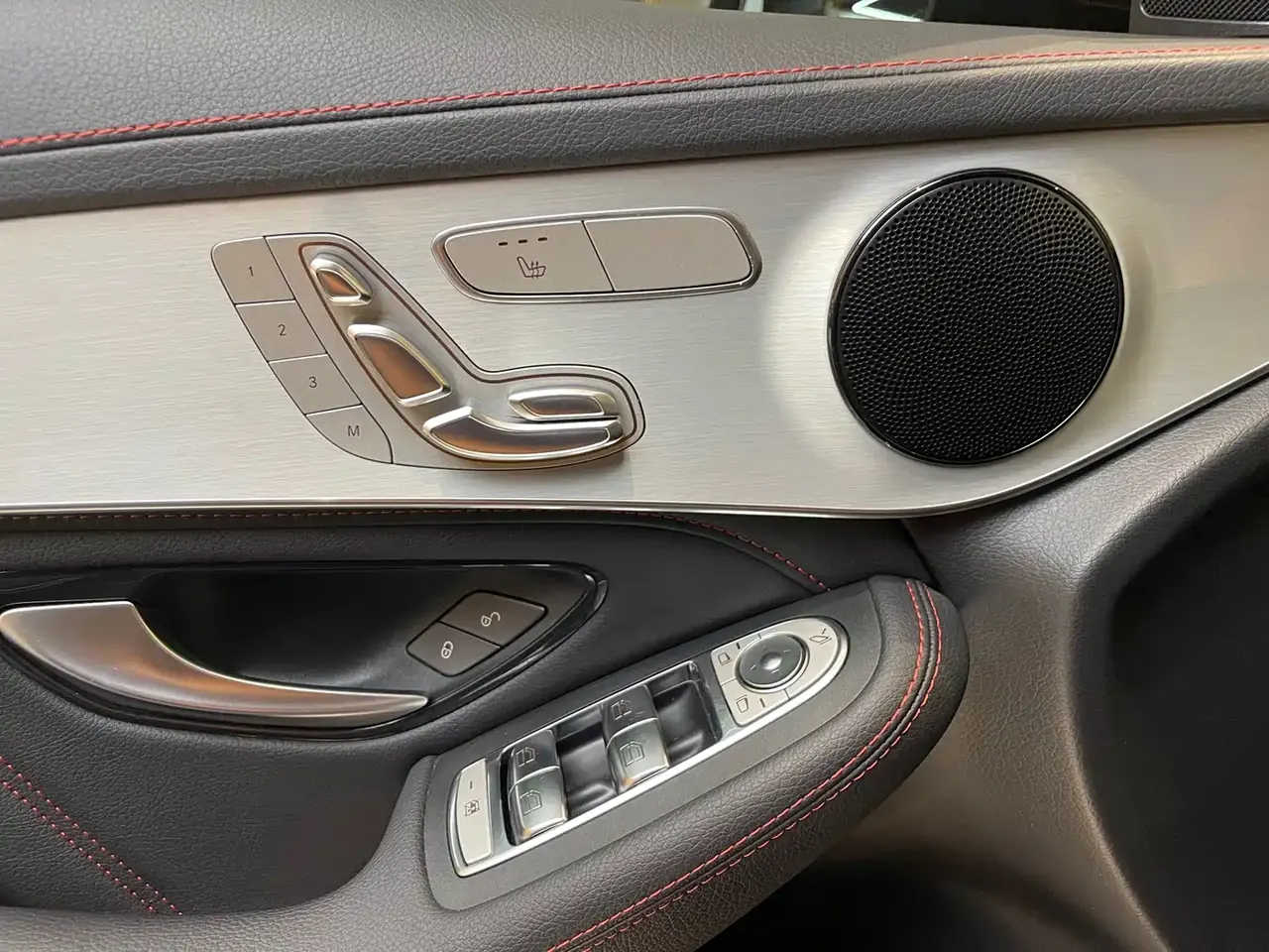 Mercedes-Benz GLC Coupe AMG 2022 AMG GLC 43 4MATIC Coupe SUV фото 21