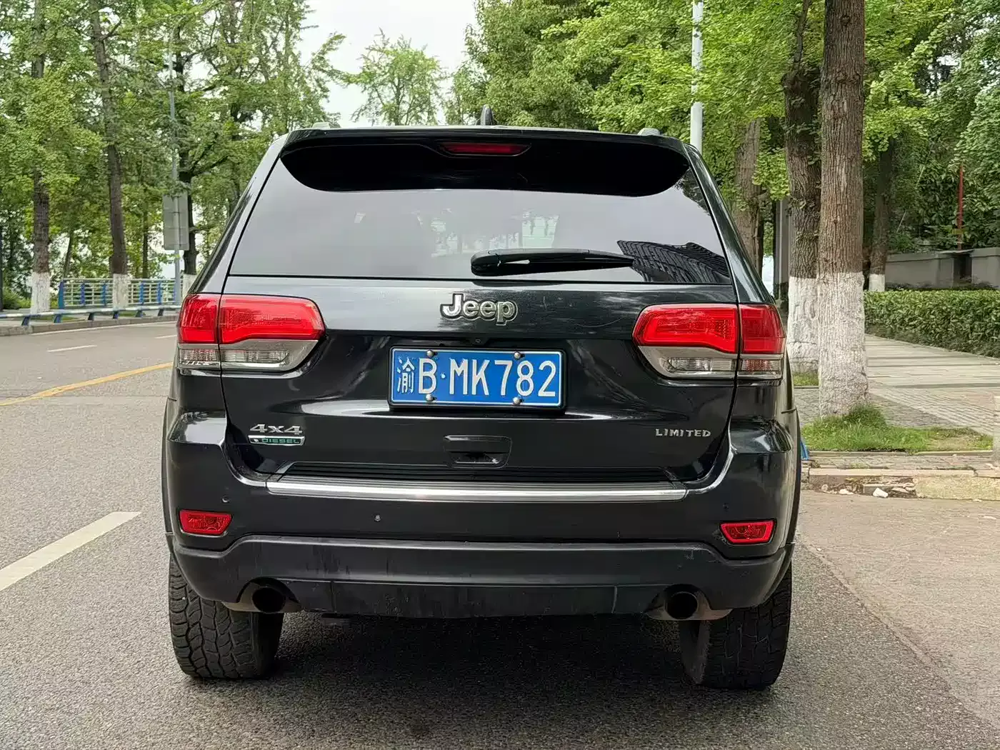 Jeep Grand Cherokee (Import) 2014 3.0TD Diesel Comfort Navigation Edition фото 8