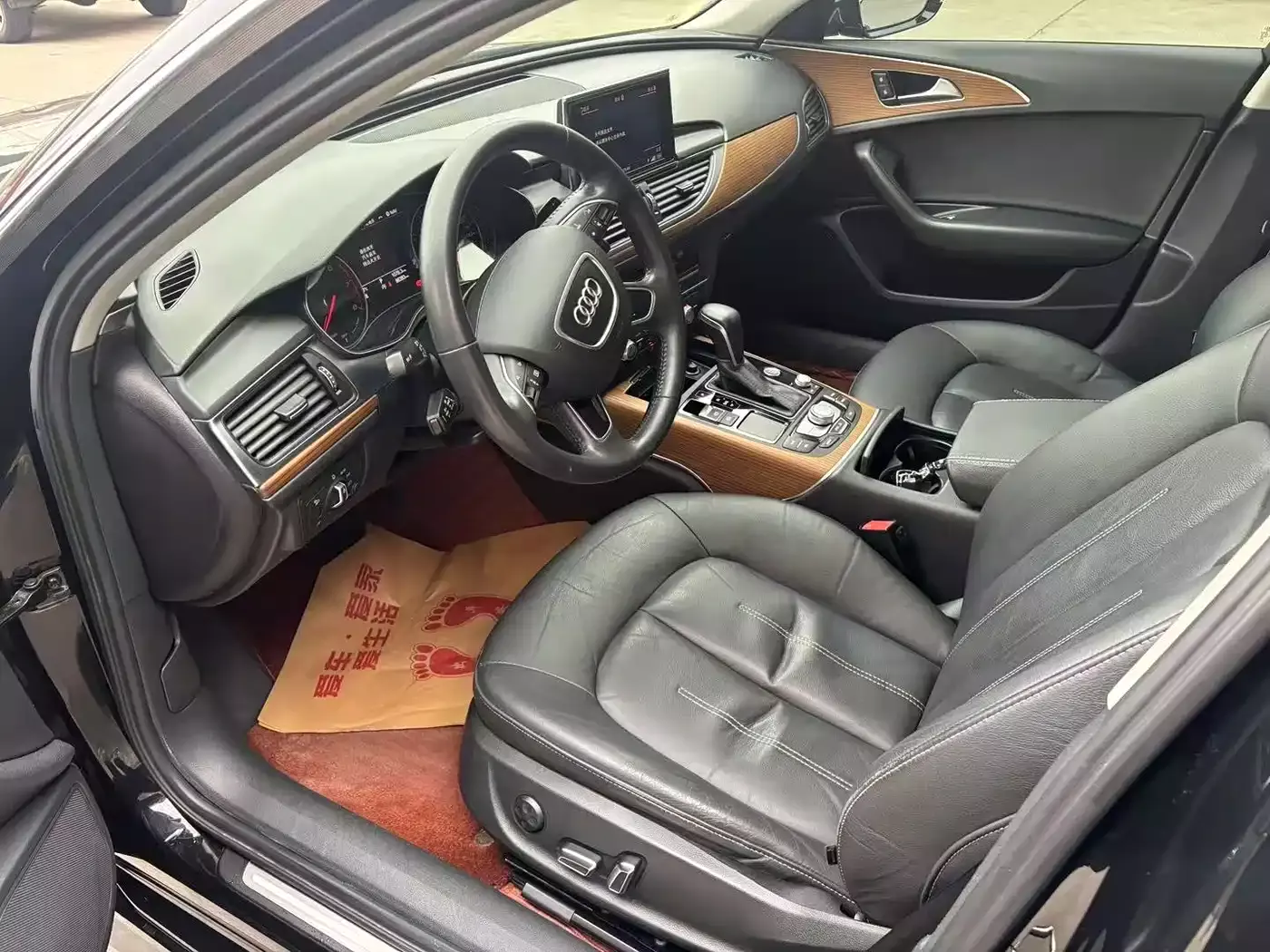 Audi A6L 2018 30th Anniversary 30 FSI Style фото 4