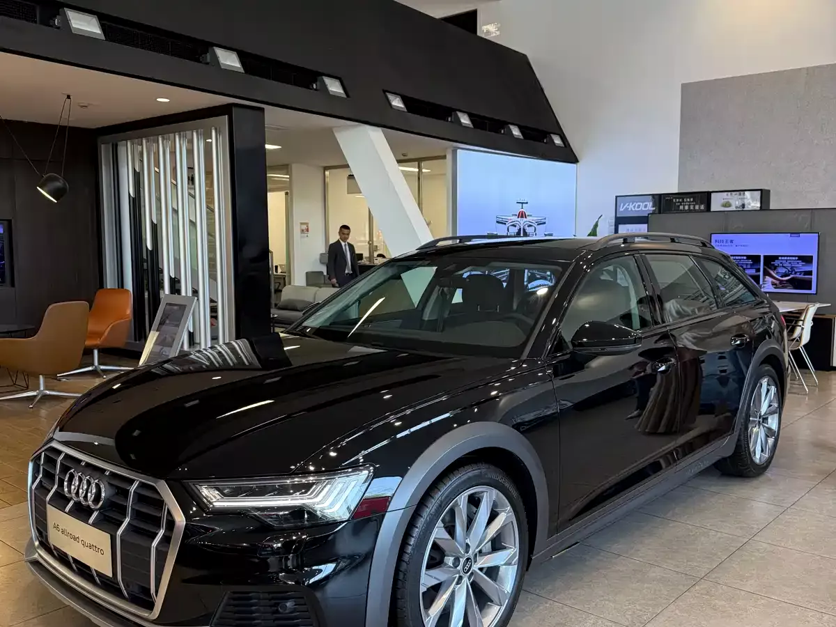 Audi A6 (Import) 2025 allroad quattro 55 TFSI Grand Explorer