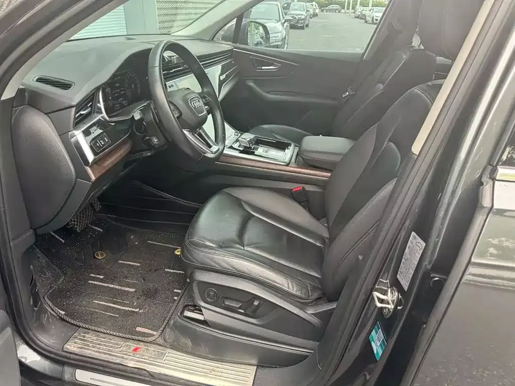 Audi Q7 2021 45 TFSI quattro S line Sport фото 10