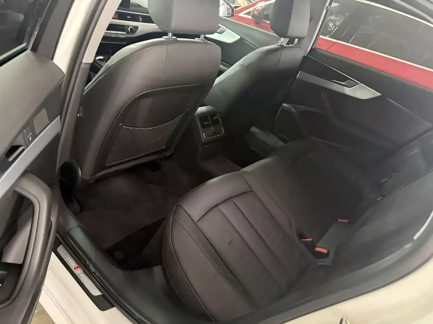 Audi A4L 2019 45 TFSI quattro Personality Sport (China V) фото 17