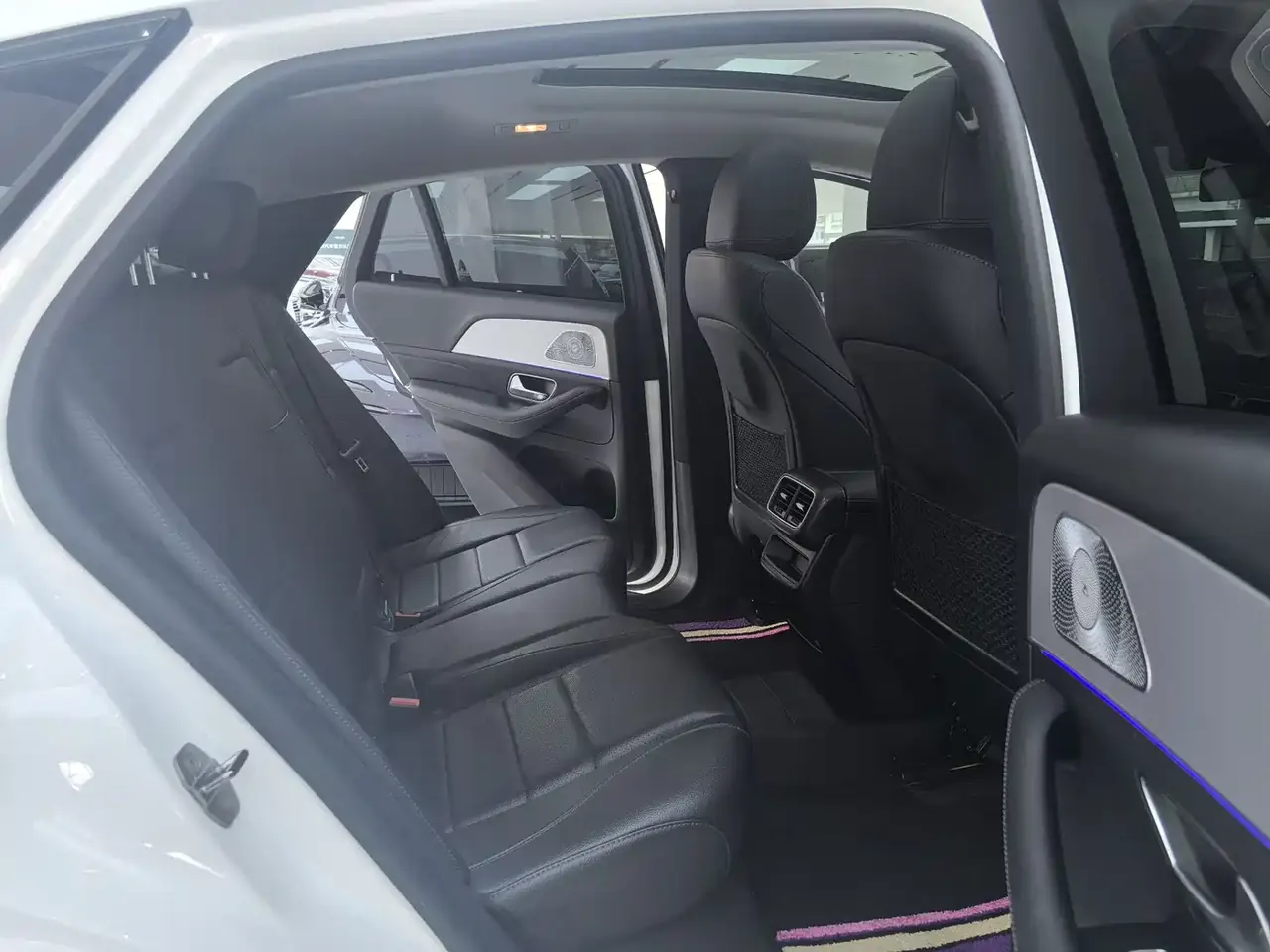 Mercedes-Benz GLE Coupe 2020 GLE 350 4MATIC Coupe SUV Luxury фото 6