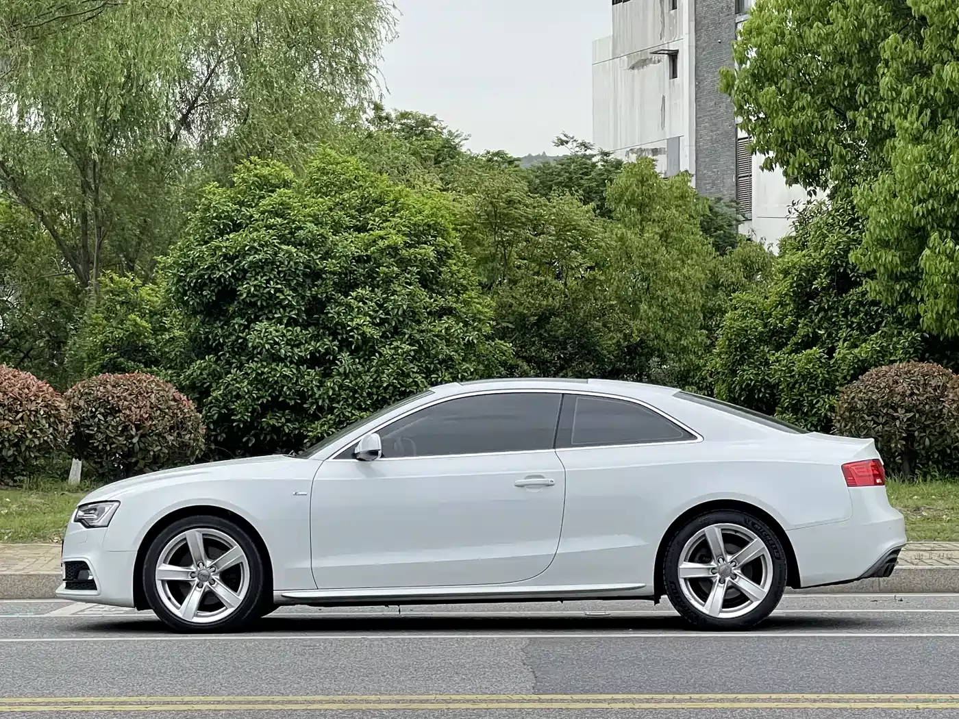 Audi A5 (Import) 2016 Facelift Coupe 35 TFSI Progressive фото 22