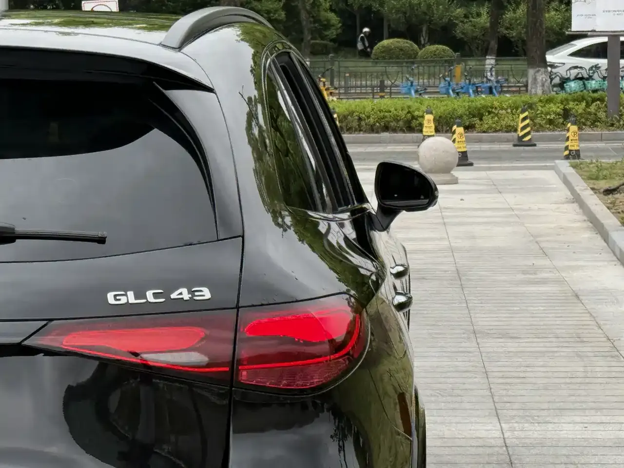 Mercedes-Benz GLC AMG 2026 AMG GLC 43 4MATIC фото 7