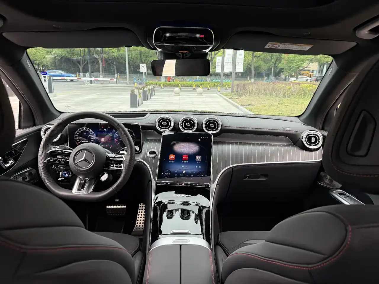 Mercedes-Benz GLC AMG 2026 AMG GLC 43 4MATIC фото 12