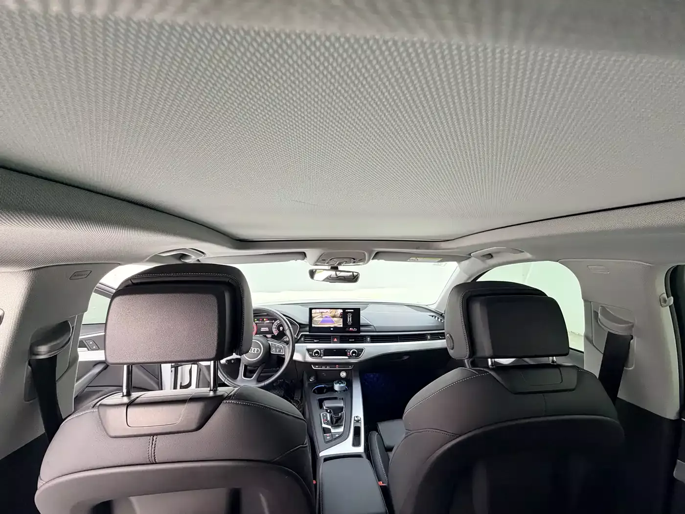 Audi A4L 2022 40 TFSI Luxury Dynamic фото 9
