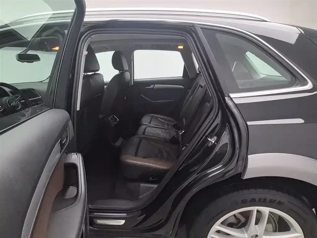 Audi Q5 2017 Plus 40 TFSI Technology фото 15